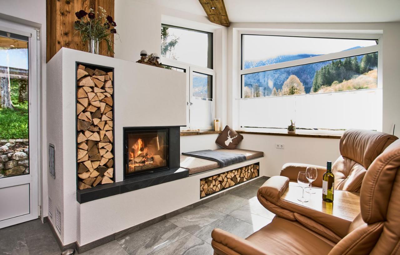 Relax-suite Kaminfeuer Apartment *
